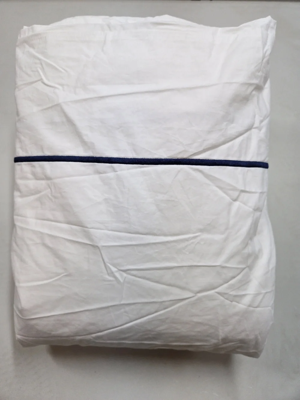 QUINCE Organic Percale Embroidered Border Duvet Cover King/C King Wht/Navy 8917